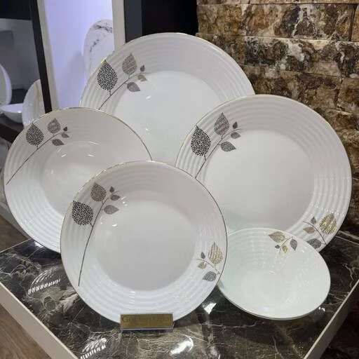 سرویس غذاخوری ۶ نفره آرکوپال گلبرگ ۲۶ پارچه طرح هارنا لب طلا