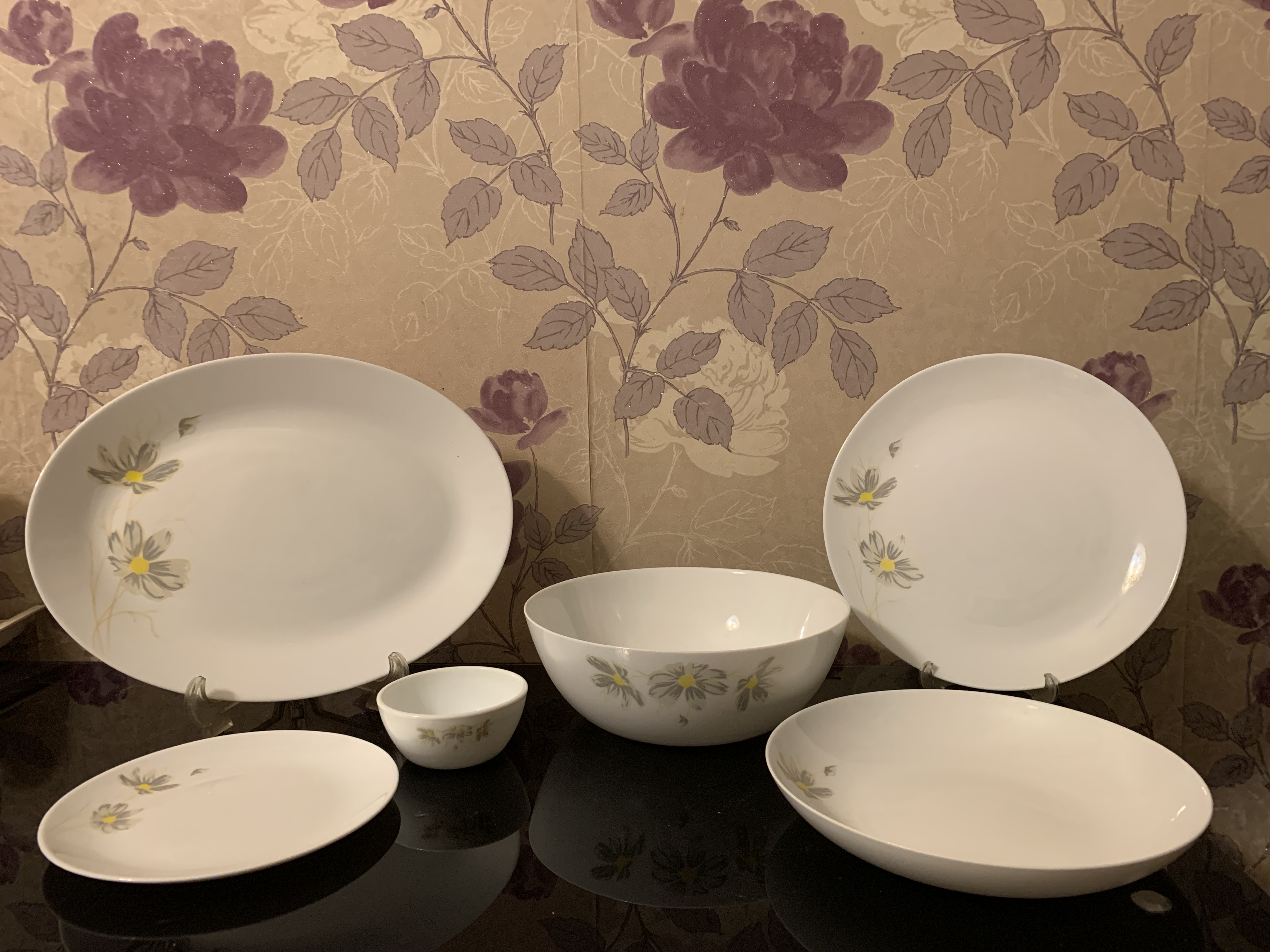 سرویس ارکوپال ۲۶ پارچه طرح ژالین طوسی